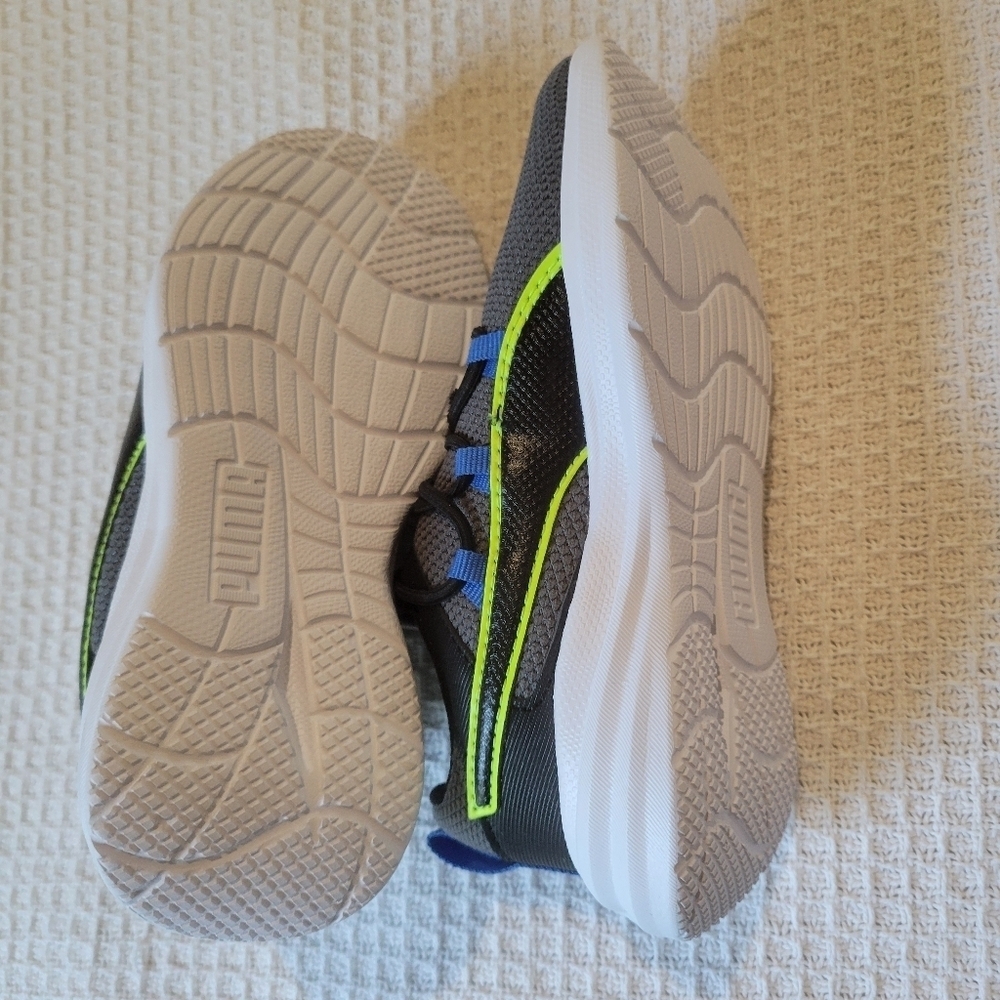Puma Kids Sneakers - Black, Gray, and Blue - Picture 7 of 10
